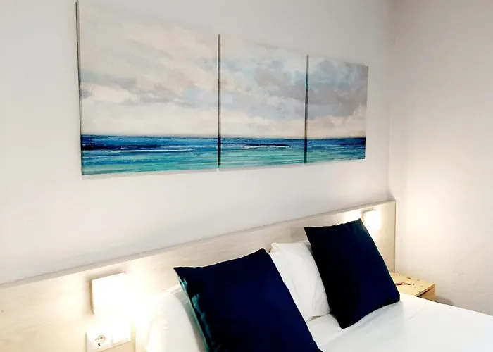 Lucia By Gaiarooms Pensión Salamanca